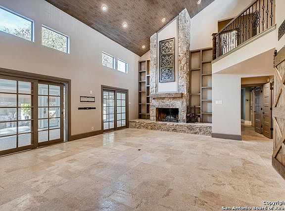 2nd image of 26025 Cypress Oaks