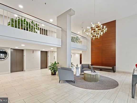 3rd image of 2300 Pimmit Dr APT 1216