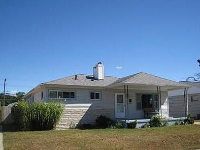 1st image of 1102 Sussex Dr