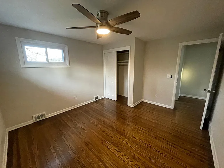 87 Shalimar Dr — Photo 10