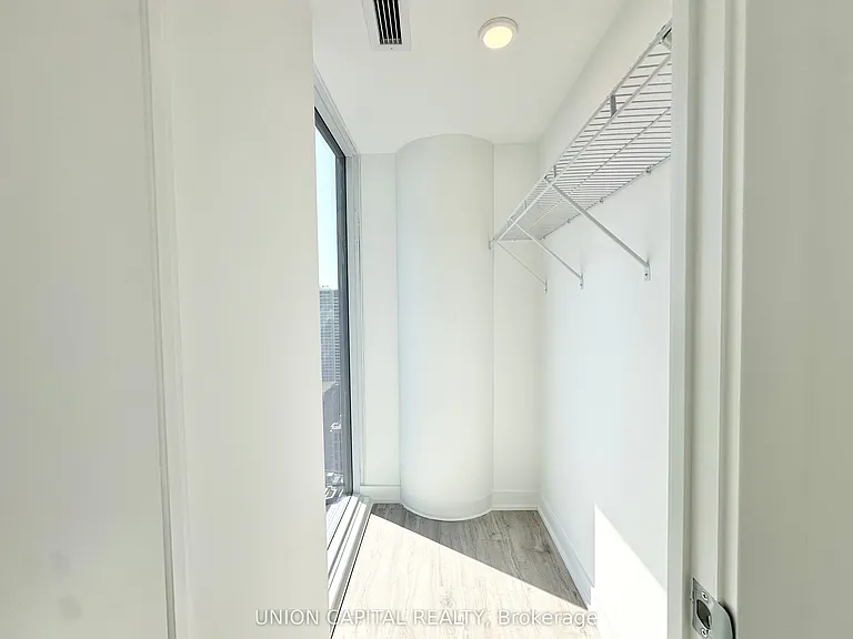 252 Church St #5511 — Photo 10