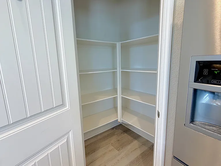 40220 Emily Pl — Photo 20