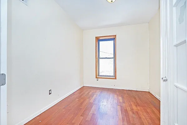 Rented by Urban Pads | media 37