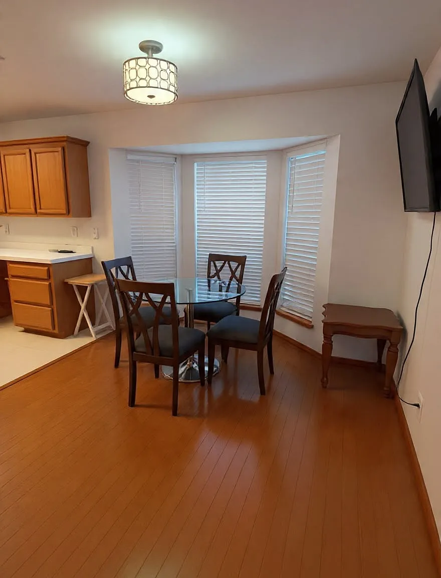 3 bed, 1472 sqft, $2,150 — Photo 3