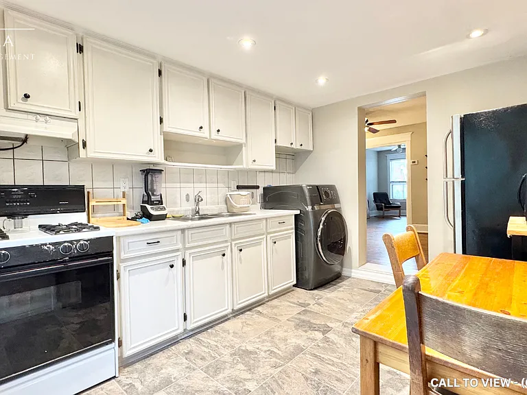 282 Brock Ave #A-1 — Photo 4