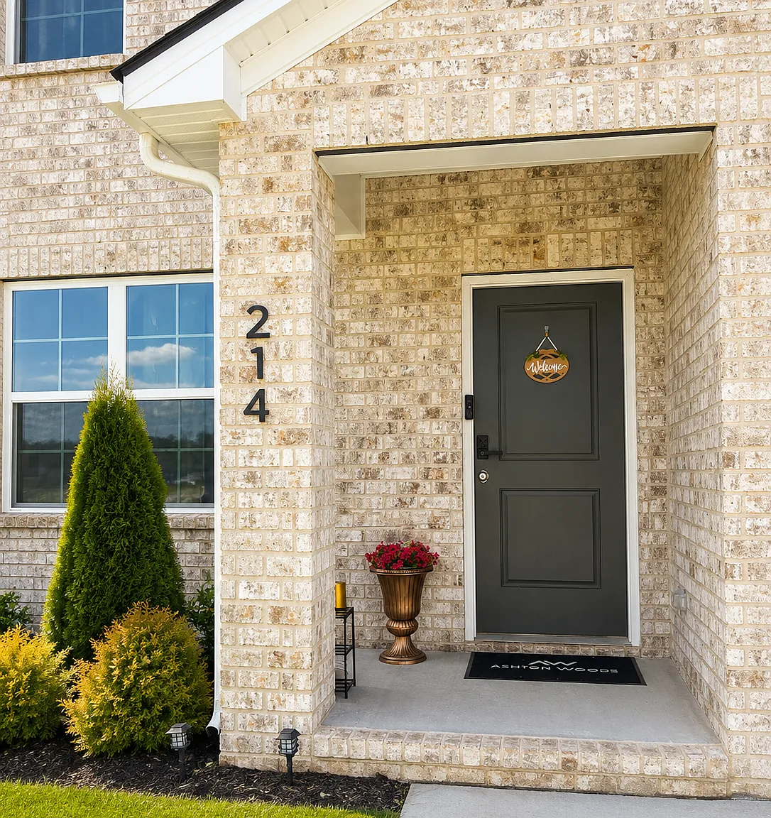4 bed, 2.5 bath, 2095 sqft, $2,795 — Photo 2