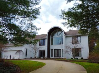 2248 Orchard Way, Beachwood, OH
