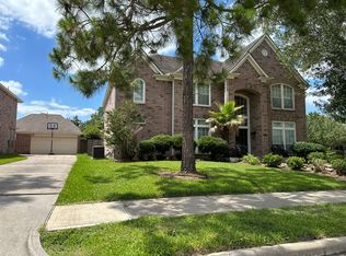 9919 Clear Meadow Ln, Houston, TX 77089