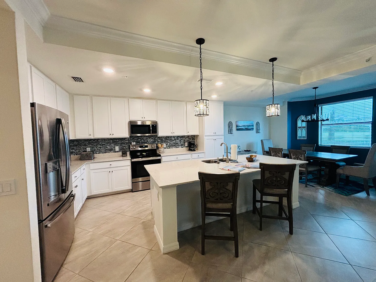 2 bed, 1142 sqft, $2,500 — Photo 3