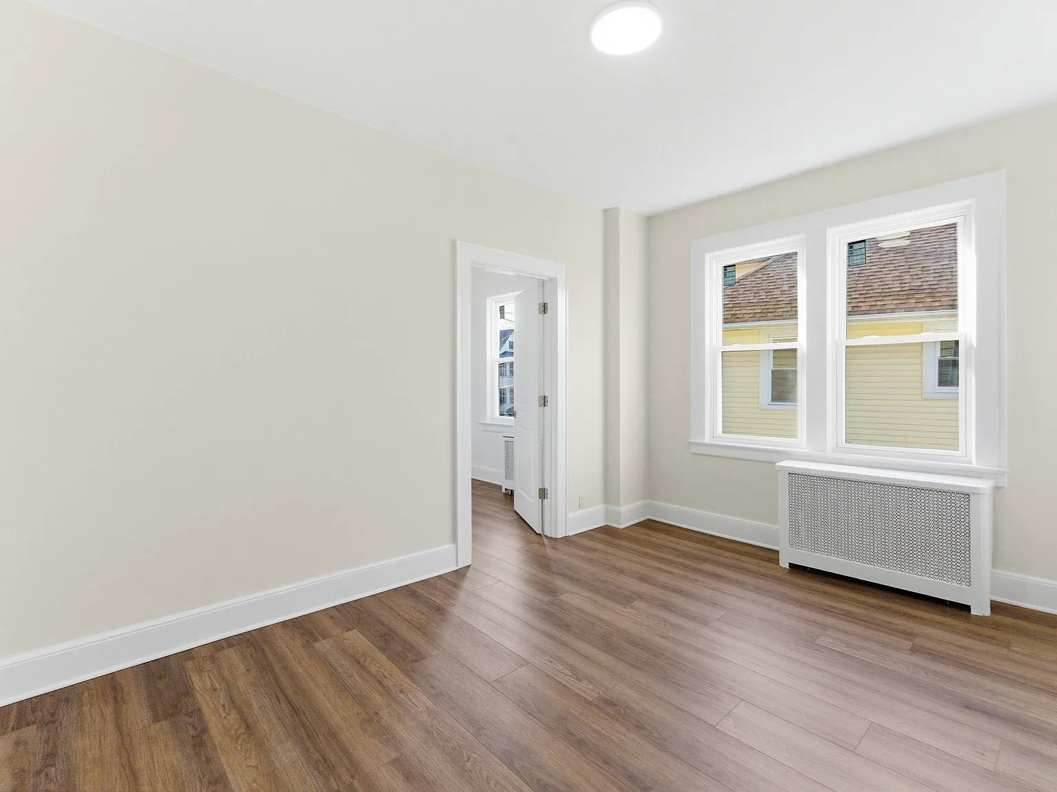 3 bed, $2,500 — Photo 4