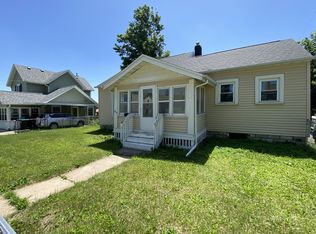 1055 4th Ave, Marion, IA 52302