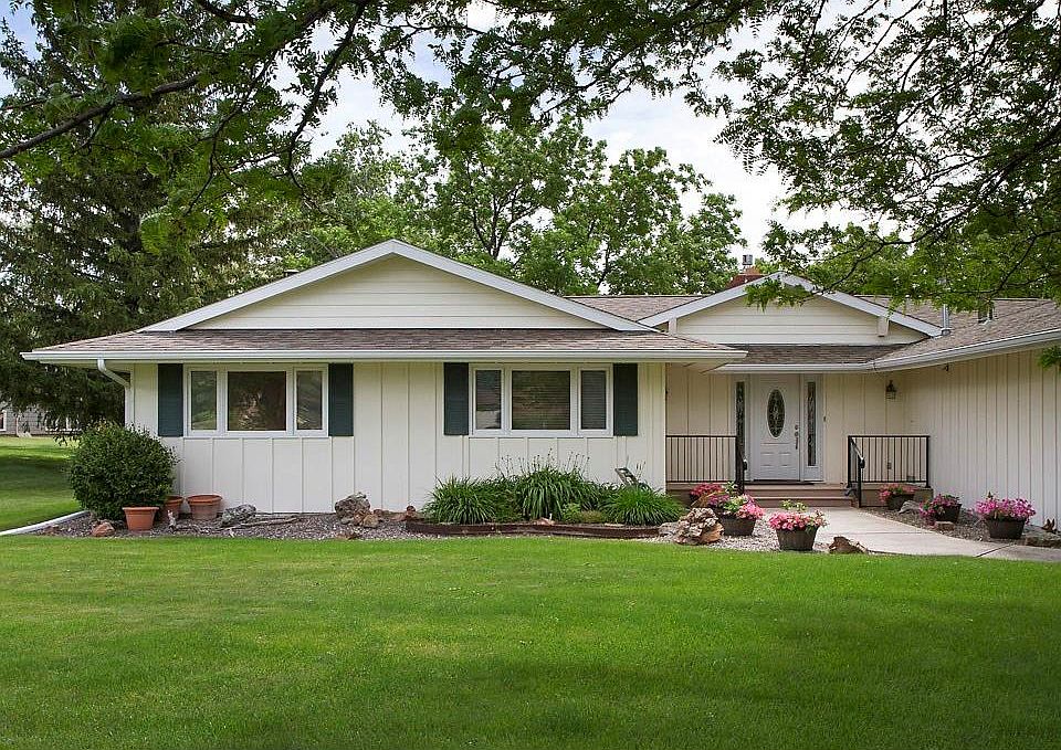 1st image of 3131 Lloyd Mangrum Ln