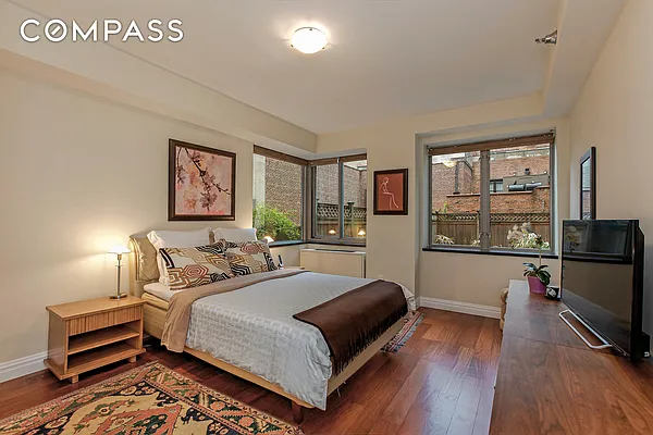 Sold by Compass | media 7