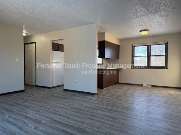 407 5th St E, West Fargo, ND 58078