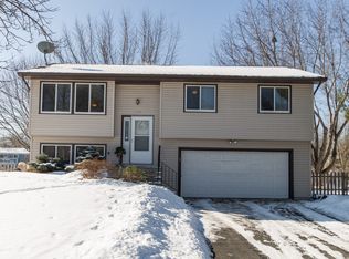 848 96th Ln NE, Blaine, MN 55434