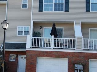 14 Castle Dr, Berkeley Heights, NJ 07922