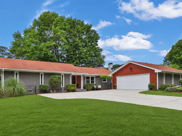 2987 Overwood Ln, Snellville, GA 30078