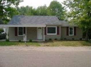 921 Sevall St, Zanesville, OH 43701