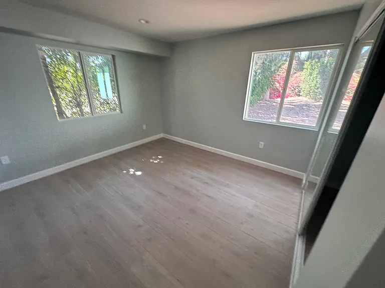 16614 Nordhoff St — Photo 7