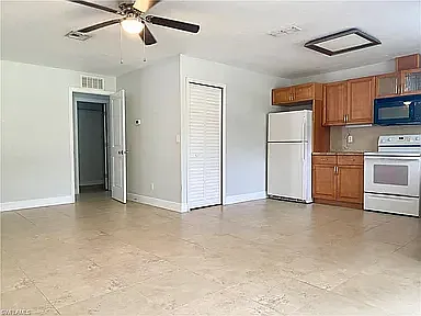 4518 Outer Dr — Photo 4