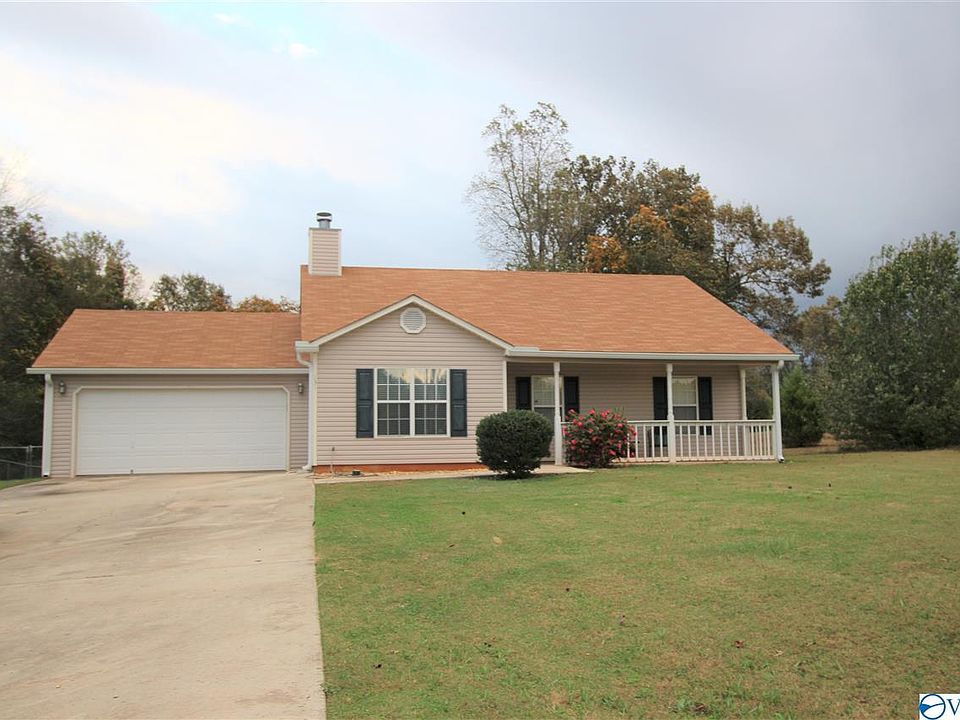 1st image of 131 Meadow Green Dr