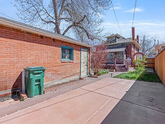 5th image of 4047 Wyandot St