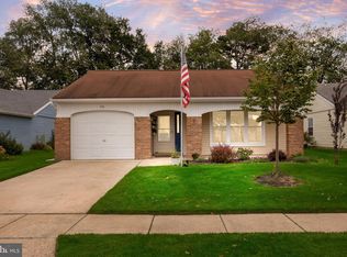 36 Cotherstone Dr, Southampton, NJ 08088