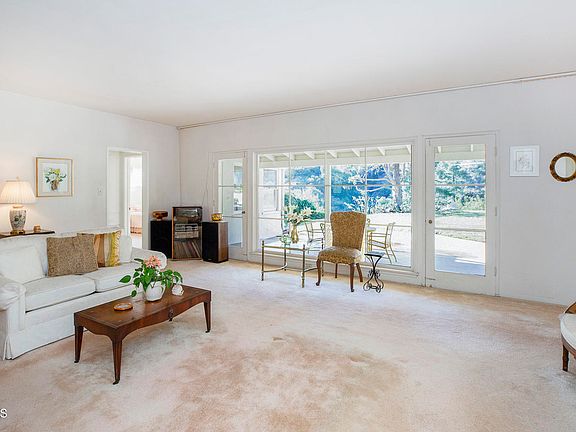 4th image of 5319 Palm Dr