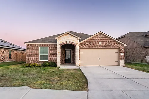 6210 Underwood Way Photo 1