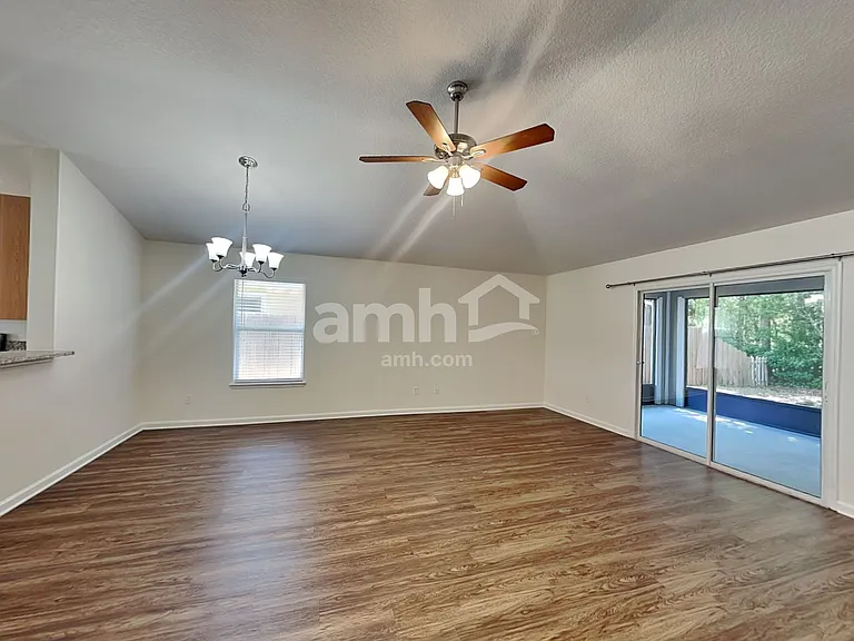 1020 Beckingham Dr — Photo 5