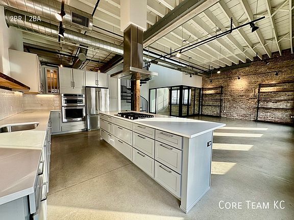 3rd image of 1513 Walnut St #501