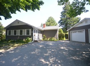 72 Edgewood Dr, Brewer, ME 04412