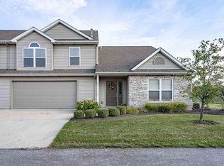 9922 Oak Trail Rd, Fort Wayne, IN 46825