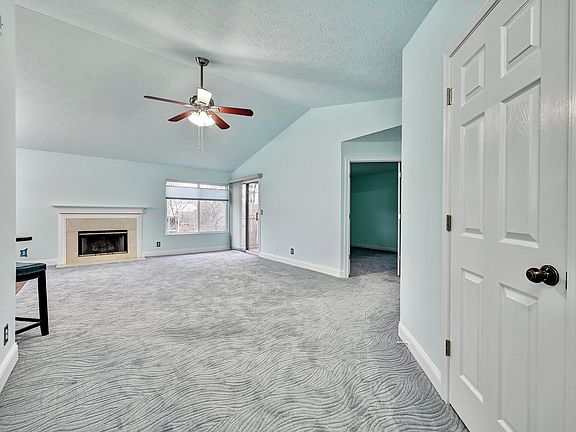 5th image of 2280 Edenderry Dr Unit 304