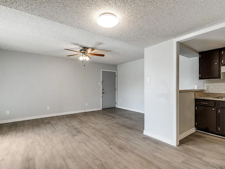 12818 Midway Rd #2068 — Photo 10