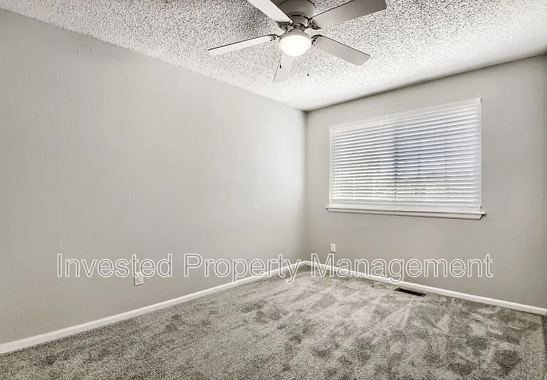 4849 N Foxtail Dr — Photo 17