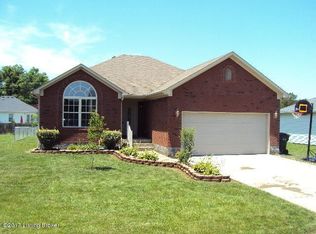 367 Madison Rae Blvd, Shepherdsville, KY 40165