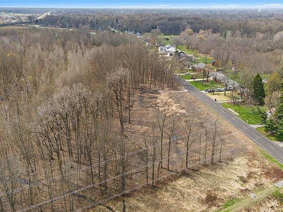 4th image of V L Chestnut Ridge Rd