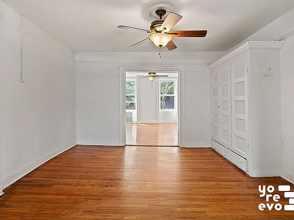 3rd image of 277 Sackett St #3