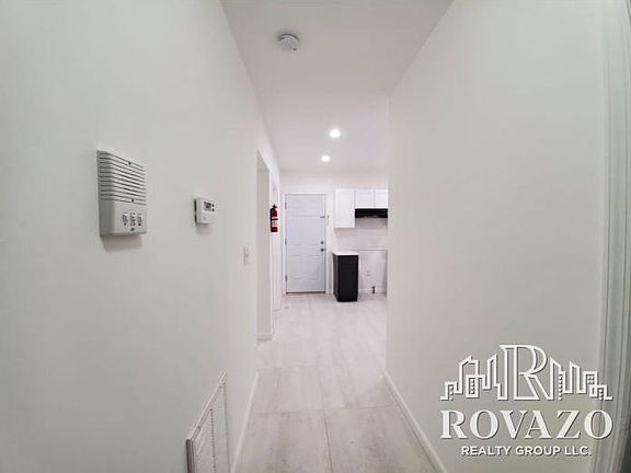 2nd image of 84 N 15th St APT 1