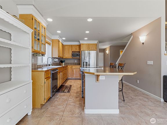 5th image of 125 Ironwood Place