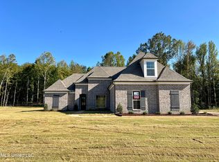2356 Scott Meadows Ln, Hernando, MS 38632