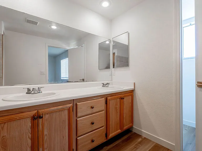 2095 Betty Davis St — Photo 19