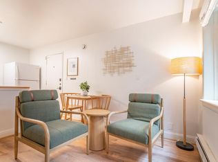 4025 Beach Dr SW #3, Seattle, WA 98116
