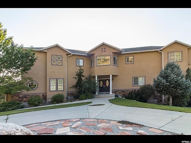 1st image of 12536 S Bear Mountain Dr