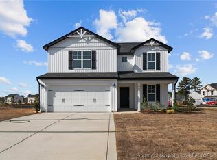 4032 Racking Horse Rd, Hope Mills, NC 28348