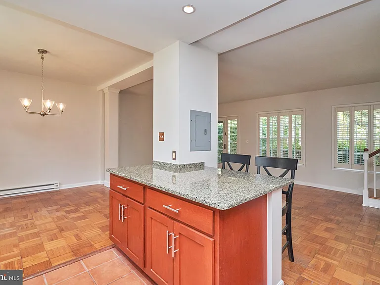 3314 Gunston Rd #730 — Photo 10