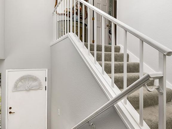 5th image of 18545 Linden Ave N APT 15