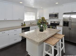 1652 E 11245 S, Sandy, UT 84092