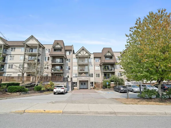12083 92a Ave #207, Surrey, BC V3V 8C8